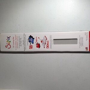 1 Pair Of Sizzix 13" Cutting Pads To Cut Decorative Strips Dies Item #654558